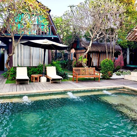 サヌール Panda Lumbung Bed & Breakfast エクステリア 写真