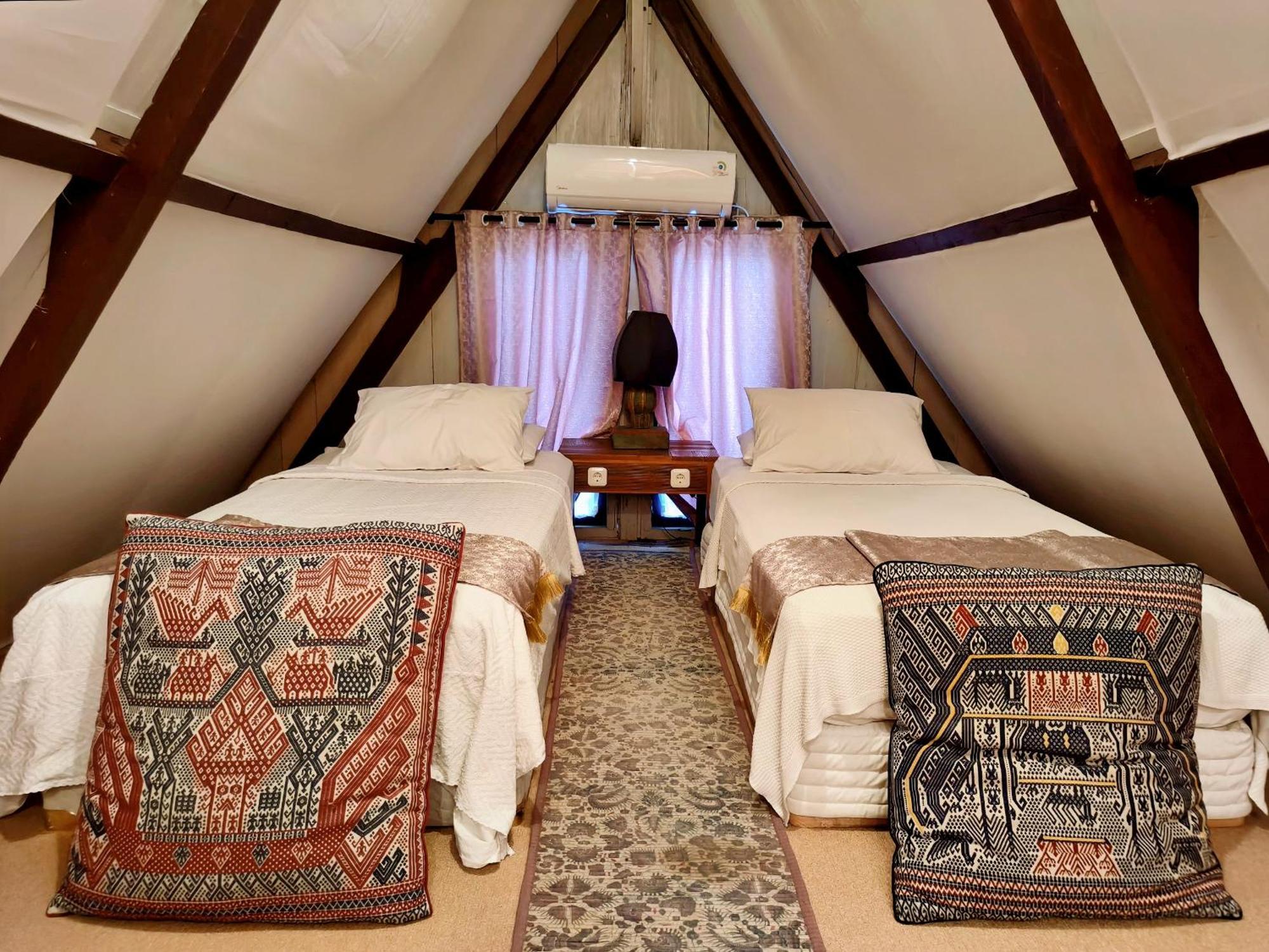 サヌール Panda Lumbung Bed & Breakfast エクステリア 写真