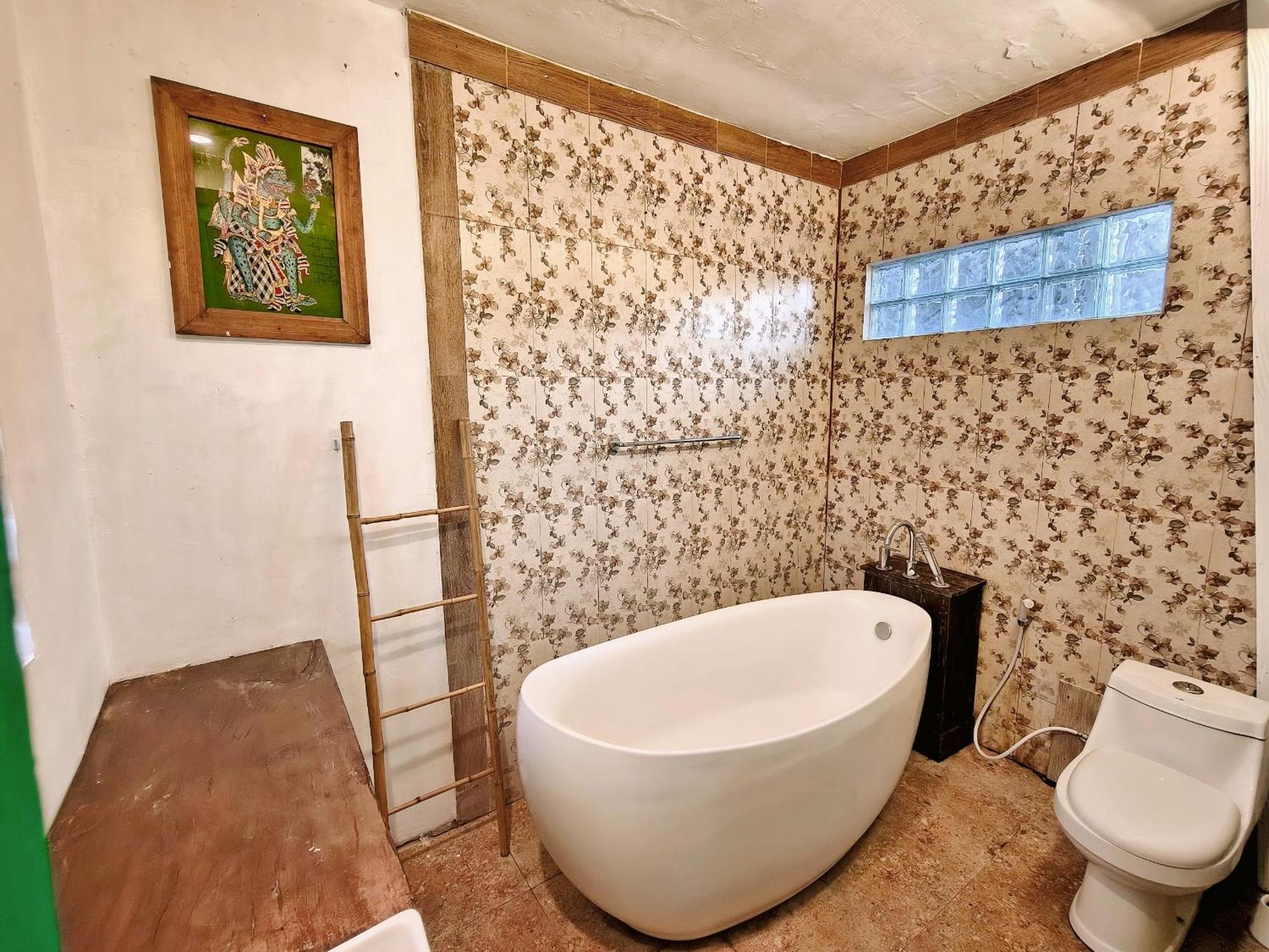 サヌール Panda Lumbung Bed & Breakfast エクステリア 写真
