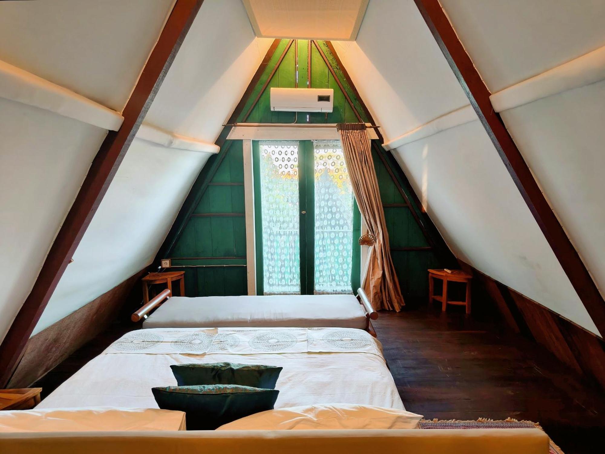 サヌール Panda Lumbung Bed & Breakfast エクステリア 写真