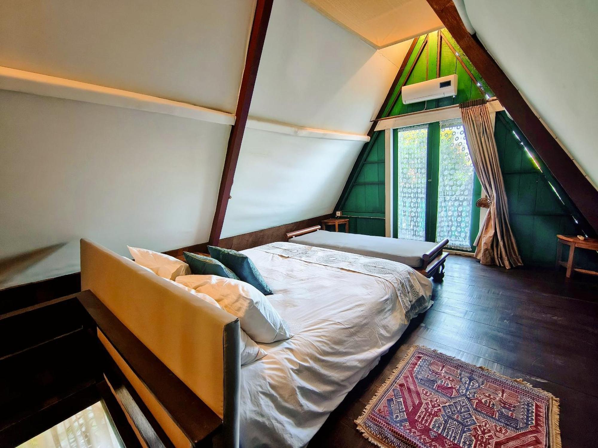 サヌール Panda Lumbung Bed & Breakfast エクステリア 写真