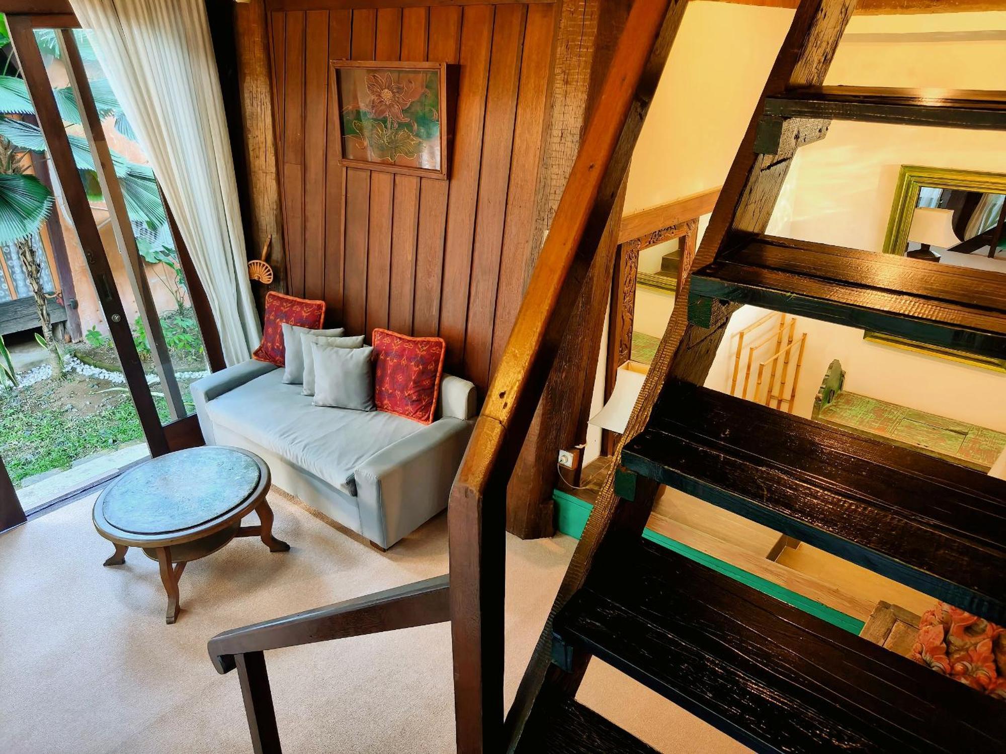 サヌール Panda Lumbung Bed & Breakfast エクステリア 写真