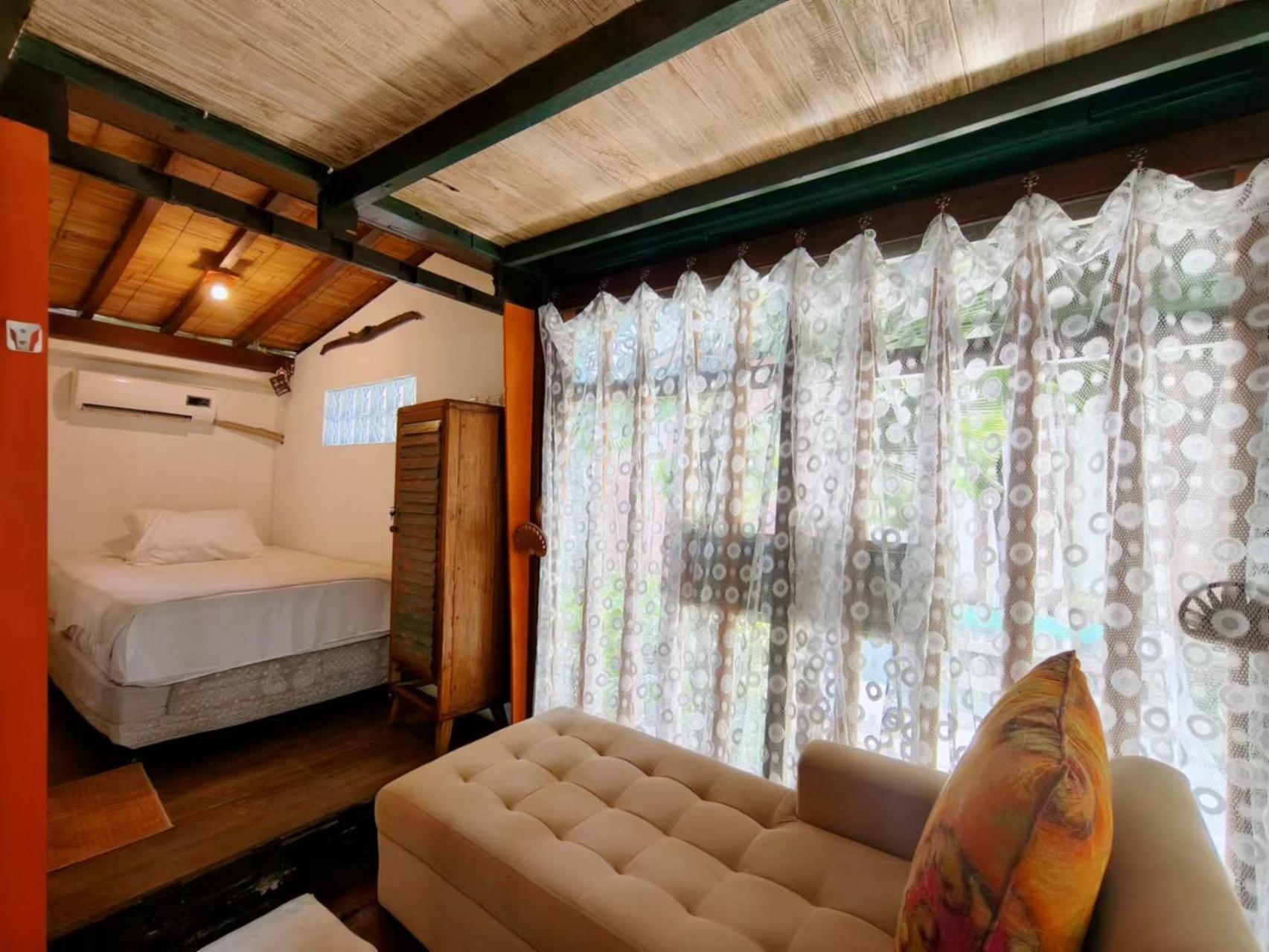 サヌール Panda Lumbung Bed & Breakfast エクステリア 写真